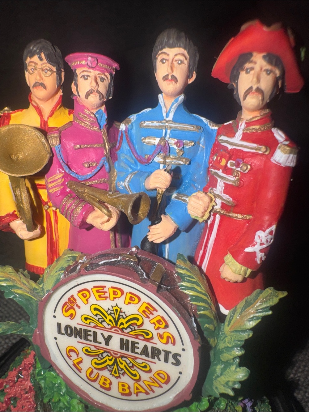 Vintage 1993 The Franklin Mint Beatles Sgt. Pepper Music Box / Dome - Picture 5 of 11